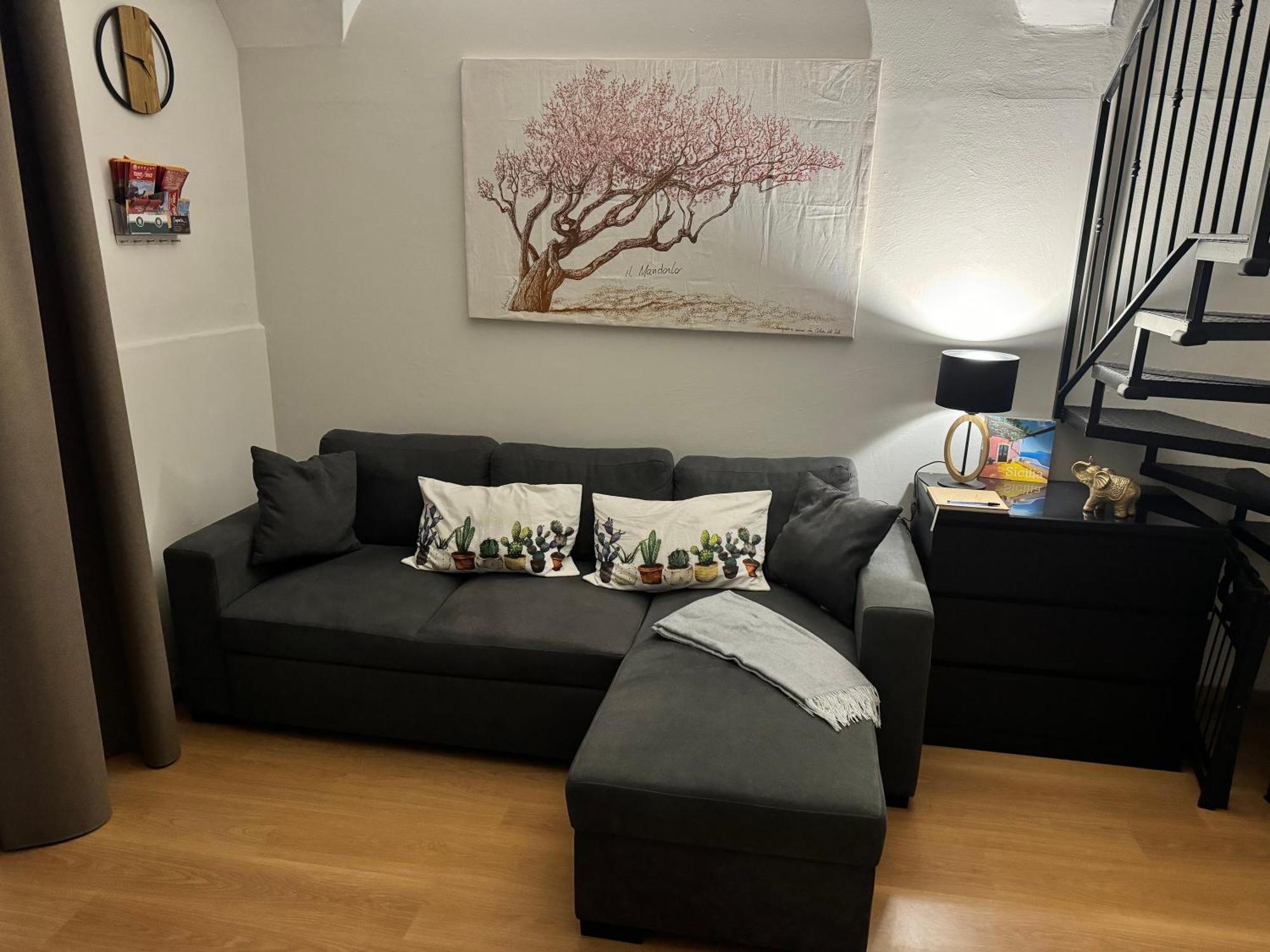 Almond Apartment Катания Экстерьер фото